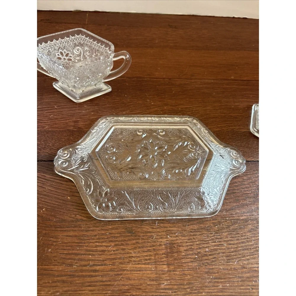 Vintage 3 Piece Set Indiana Glass Tiara Tray, Creamer, And Sugar Bowl‎ Diamond